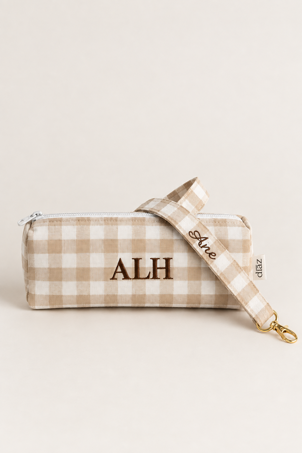 PACK ESTUCHE+LANYARD